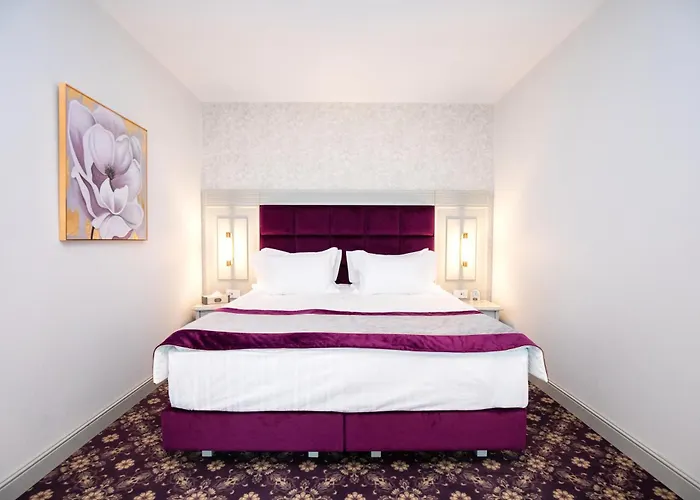 Hotel Foisorul Cu Flori Leisure & Spa
